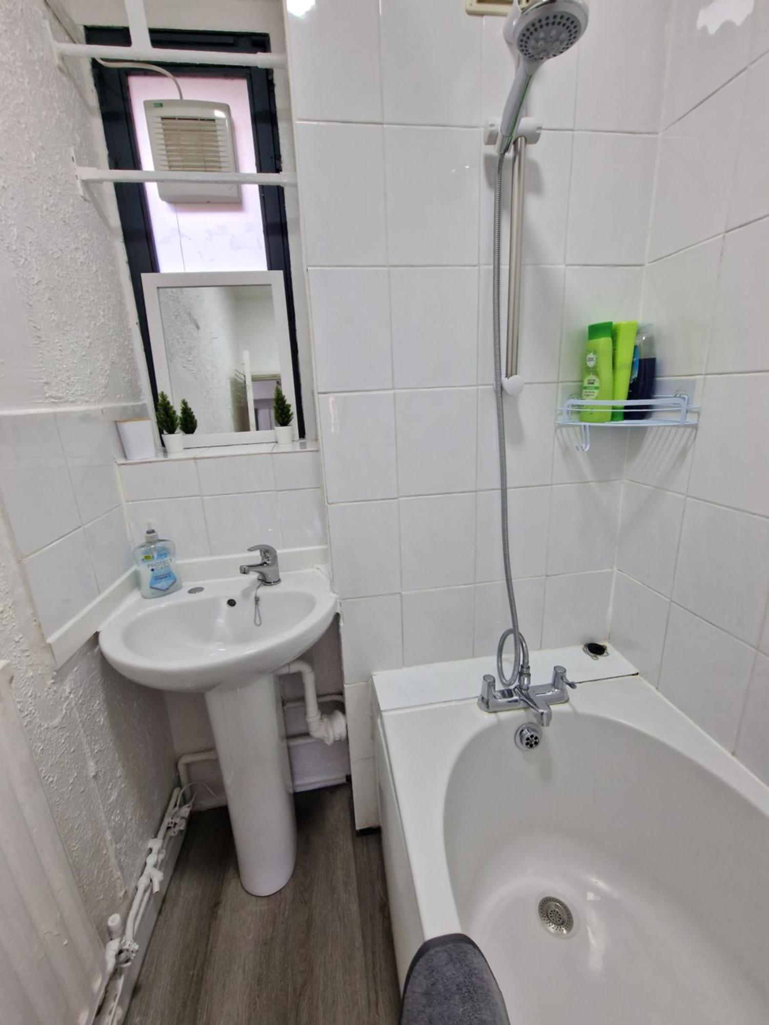 Comfortable 2 Bedrooms Flat In Oval Central 伦敦 外观 照片